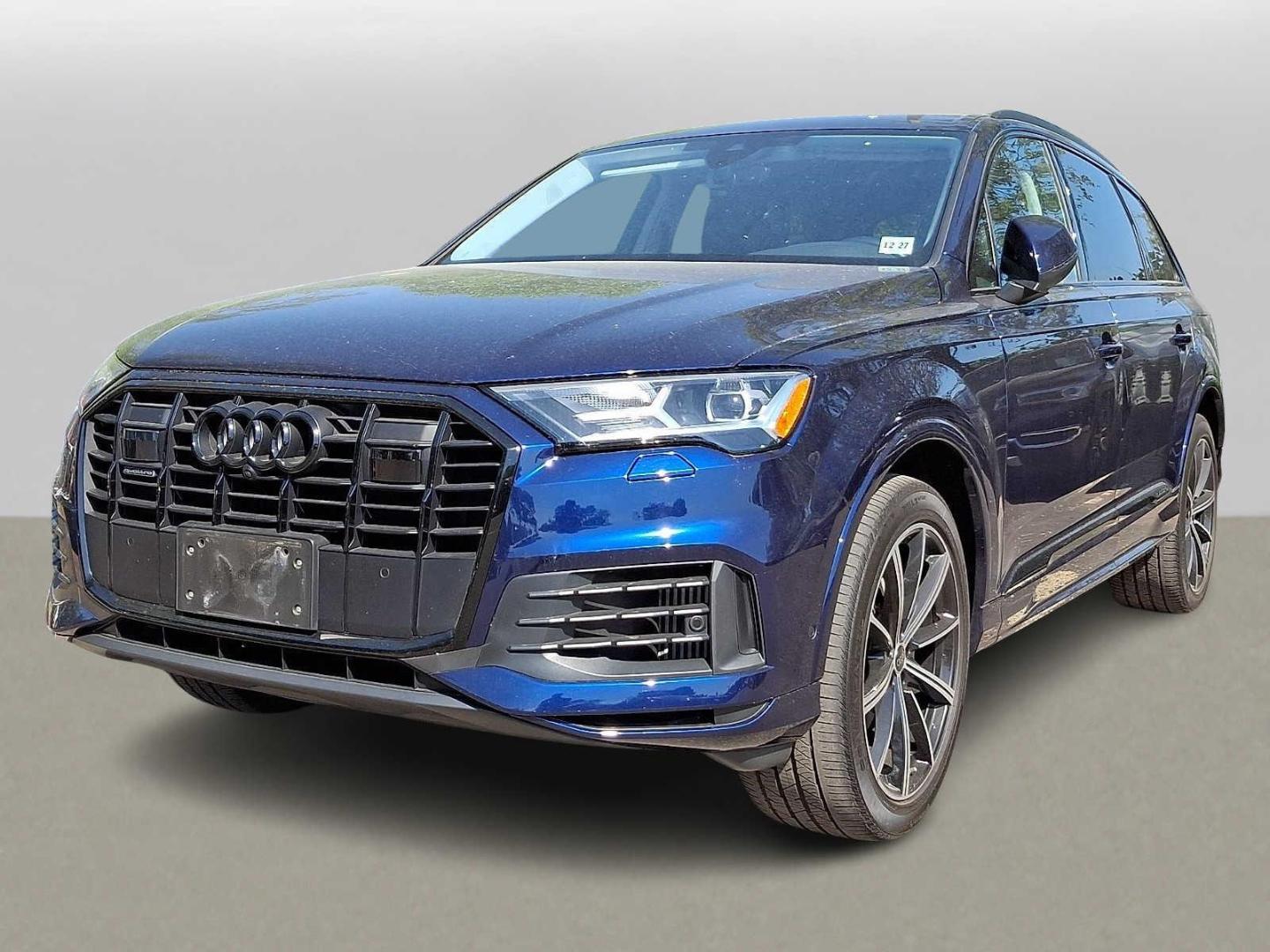 2023 Audi Q7 55 Premium Plus quattro Tiptronic's photo