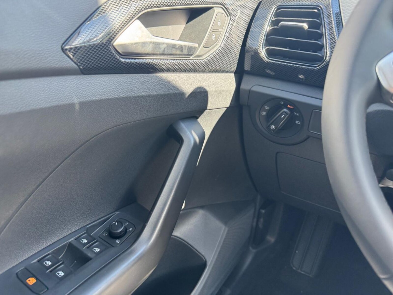 Volkswagen T-Cross – Bild 13