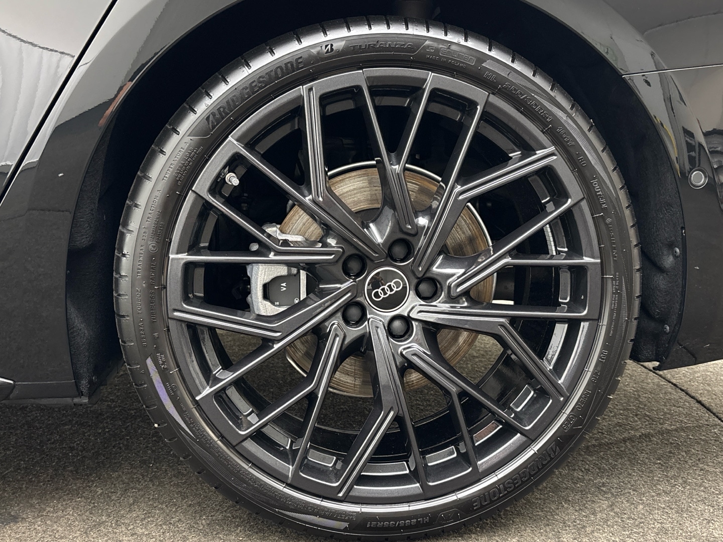 Bild über Audi A6 Avant edition one TDI quattro 150 kW S tronic - für weitere Informationen kontaktieren Sie den Audi Partner