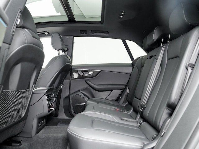 2025 Audi Q8 Premium Plus - Photo 23