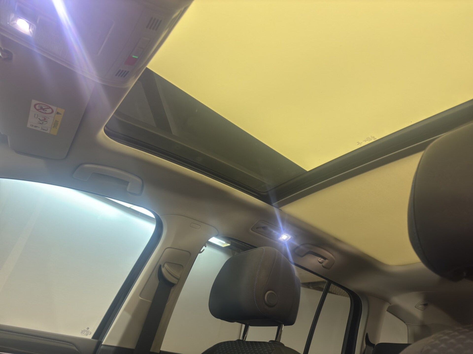 Volkswagen Touran United