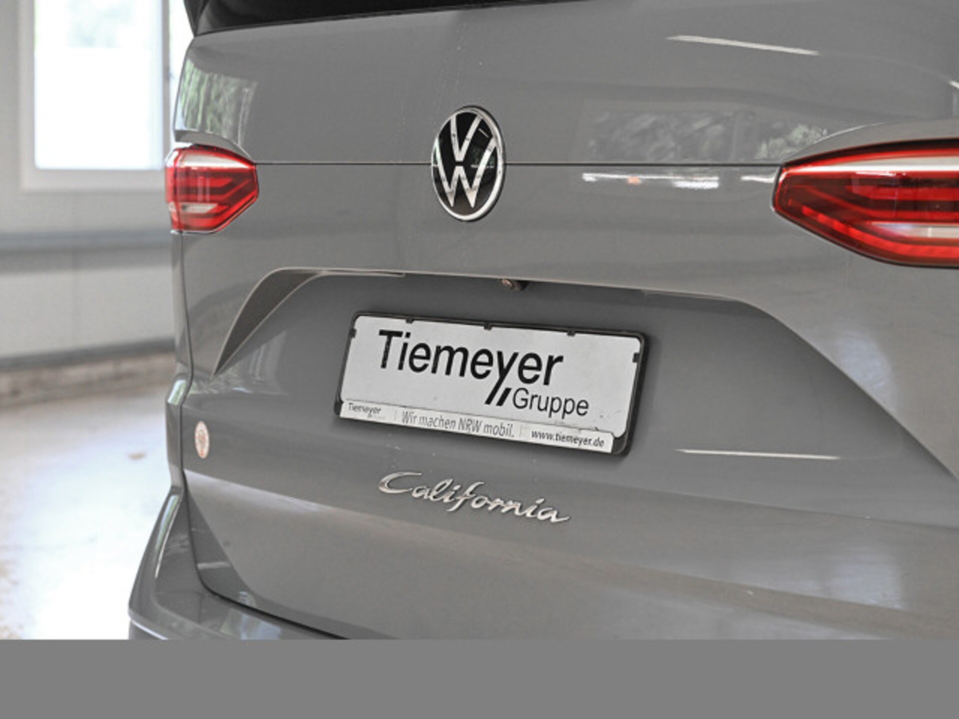 Volkswagen California Beach Camper
