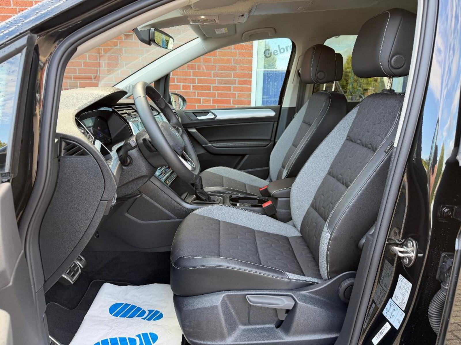 Volkswagen Touran – Bild 13