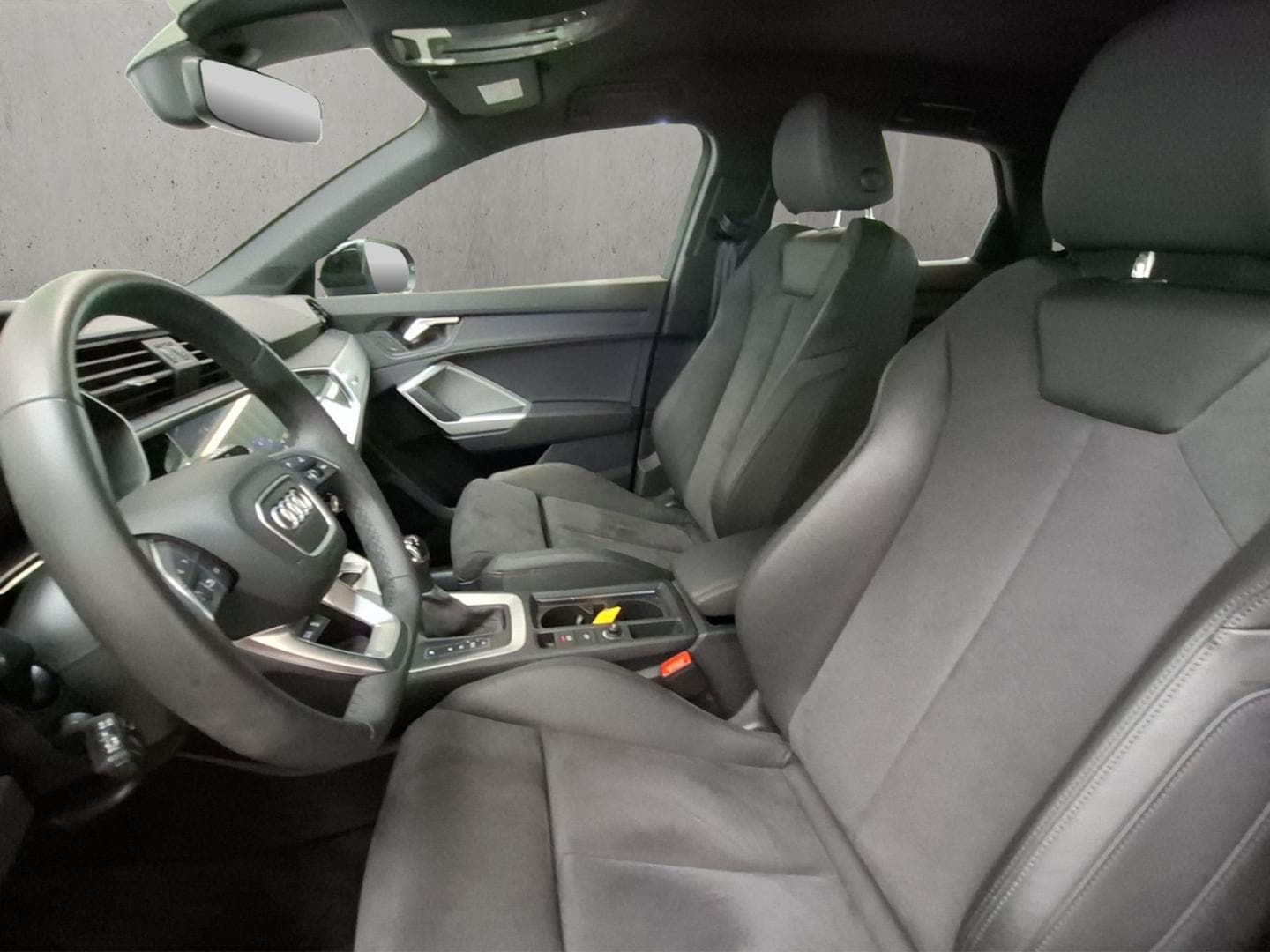 Bild über Audi Q3 Sportback S line 35 TDI S tronic - für weitere Informationen kontaktieren Sie den Audi Partner