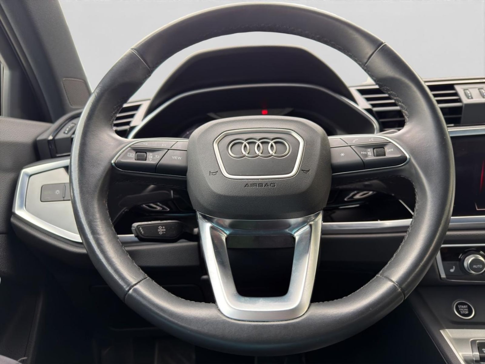 Audi Q3 – Bild 9