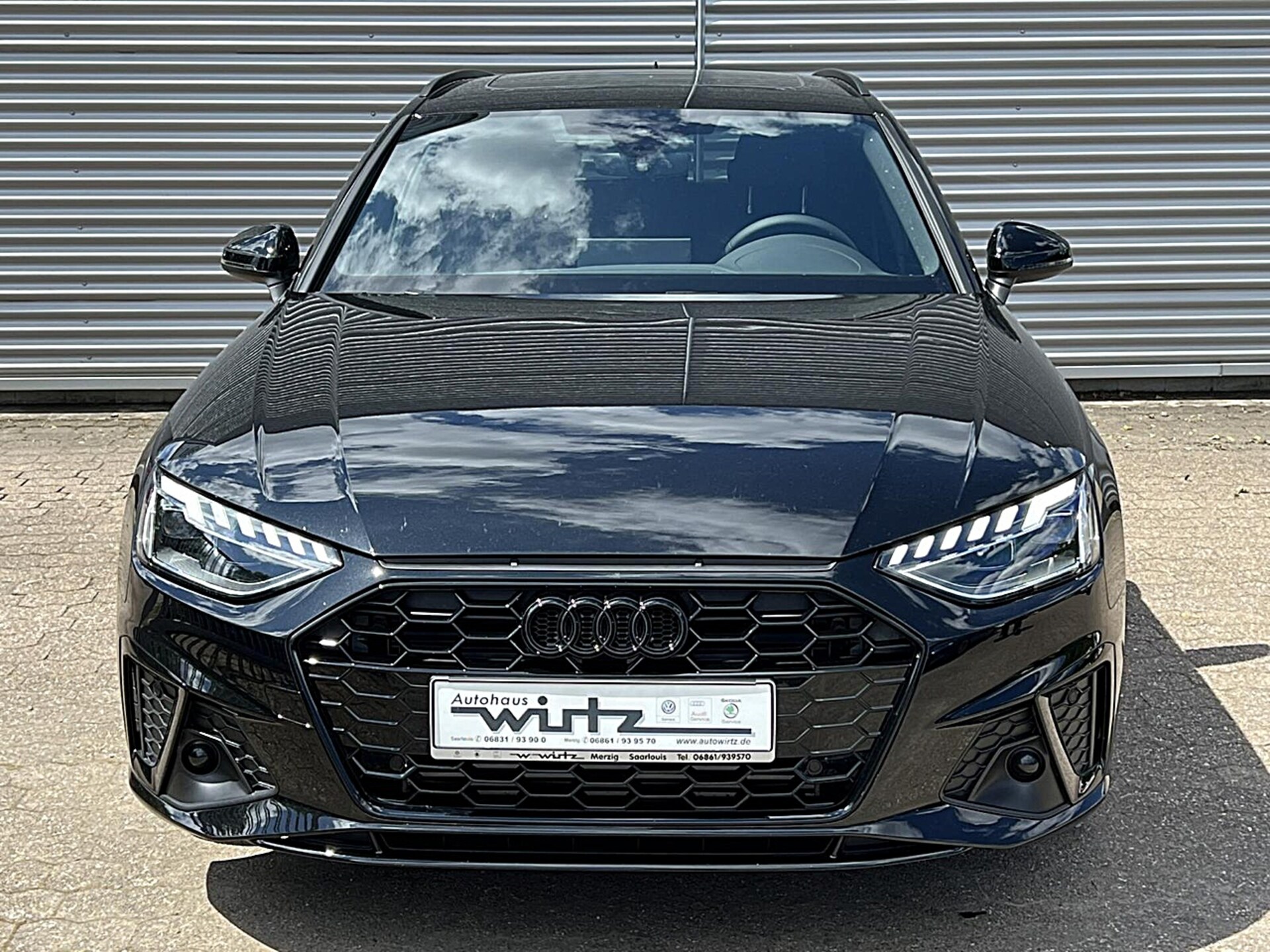 Audi A4 Avant S line