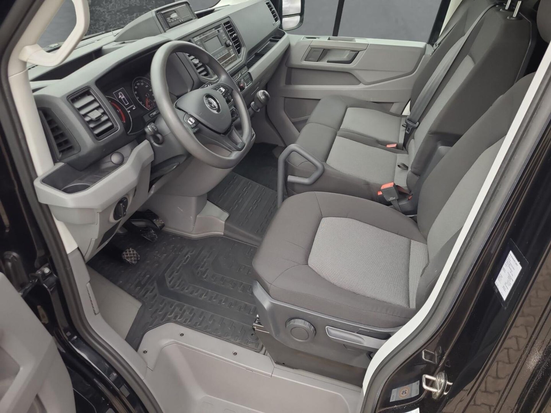 Volkswagen Crafter Einzelkabine langer Radstand