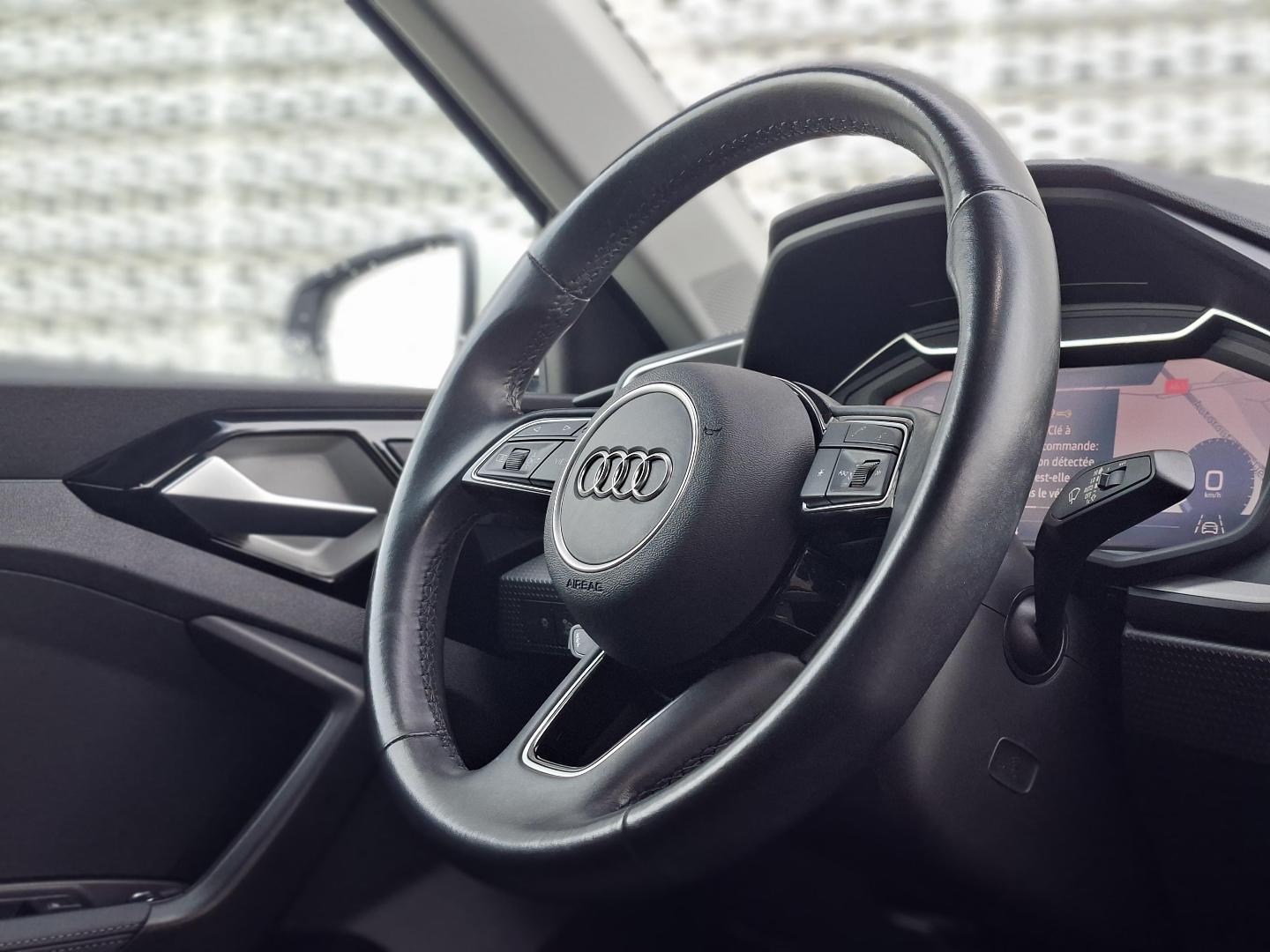 Image about Audi A1 citycarver Design Luxe 30 TFSI 81 kW (110 ch) S tronic