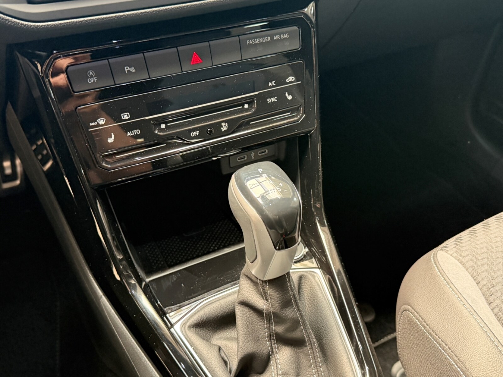 Volkswagen T-Cross – Bild 9