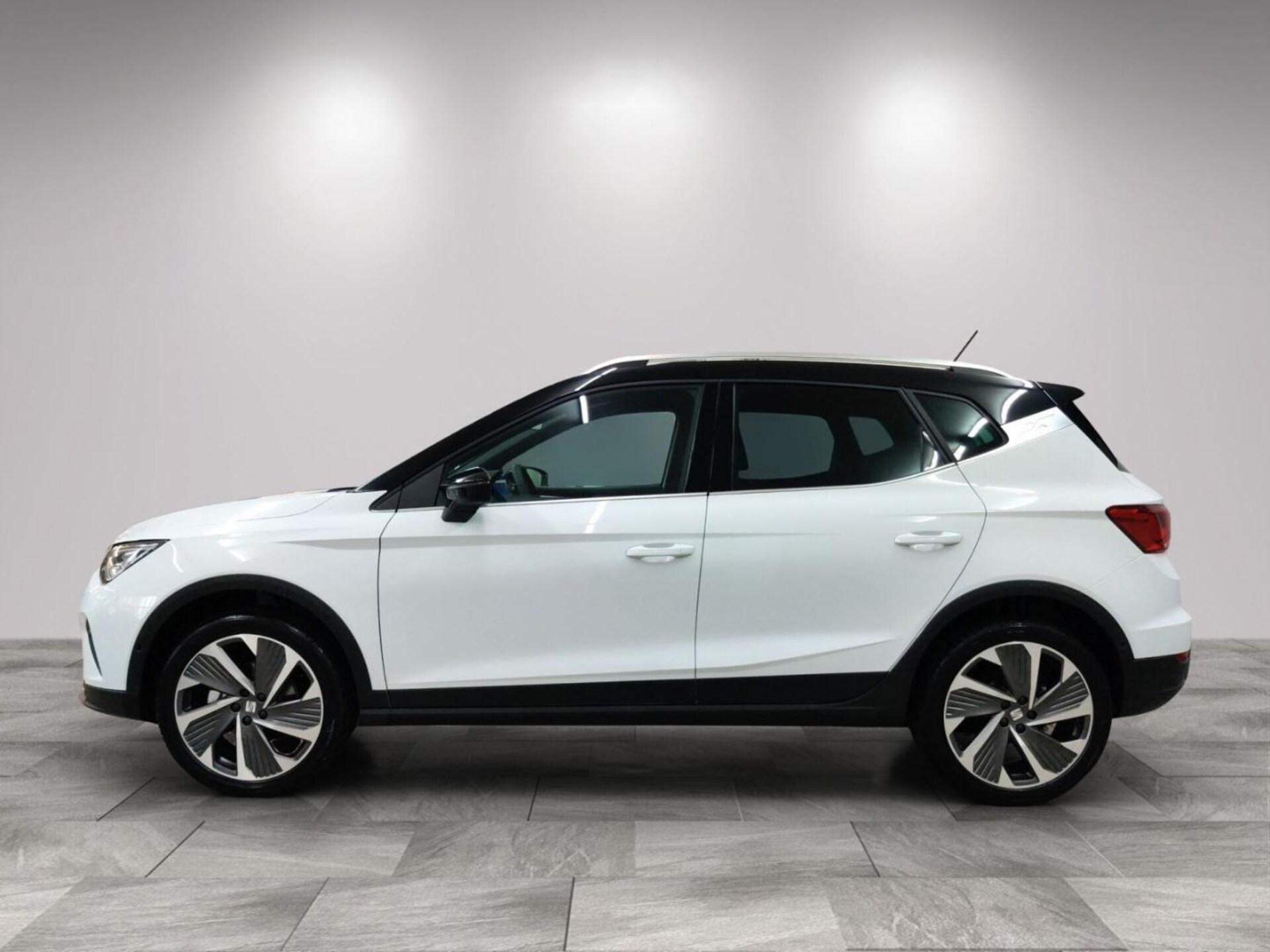 SEAT Arona FR