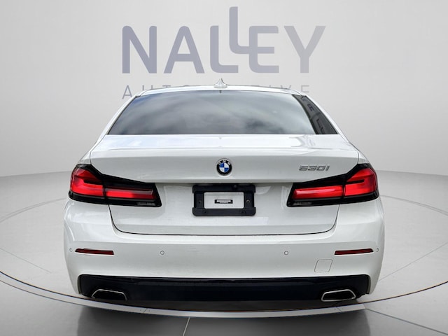 2022 BMW 530