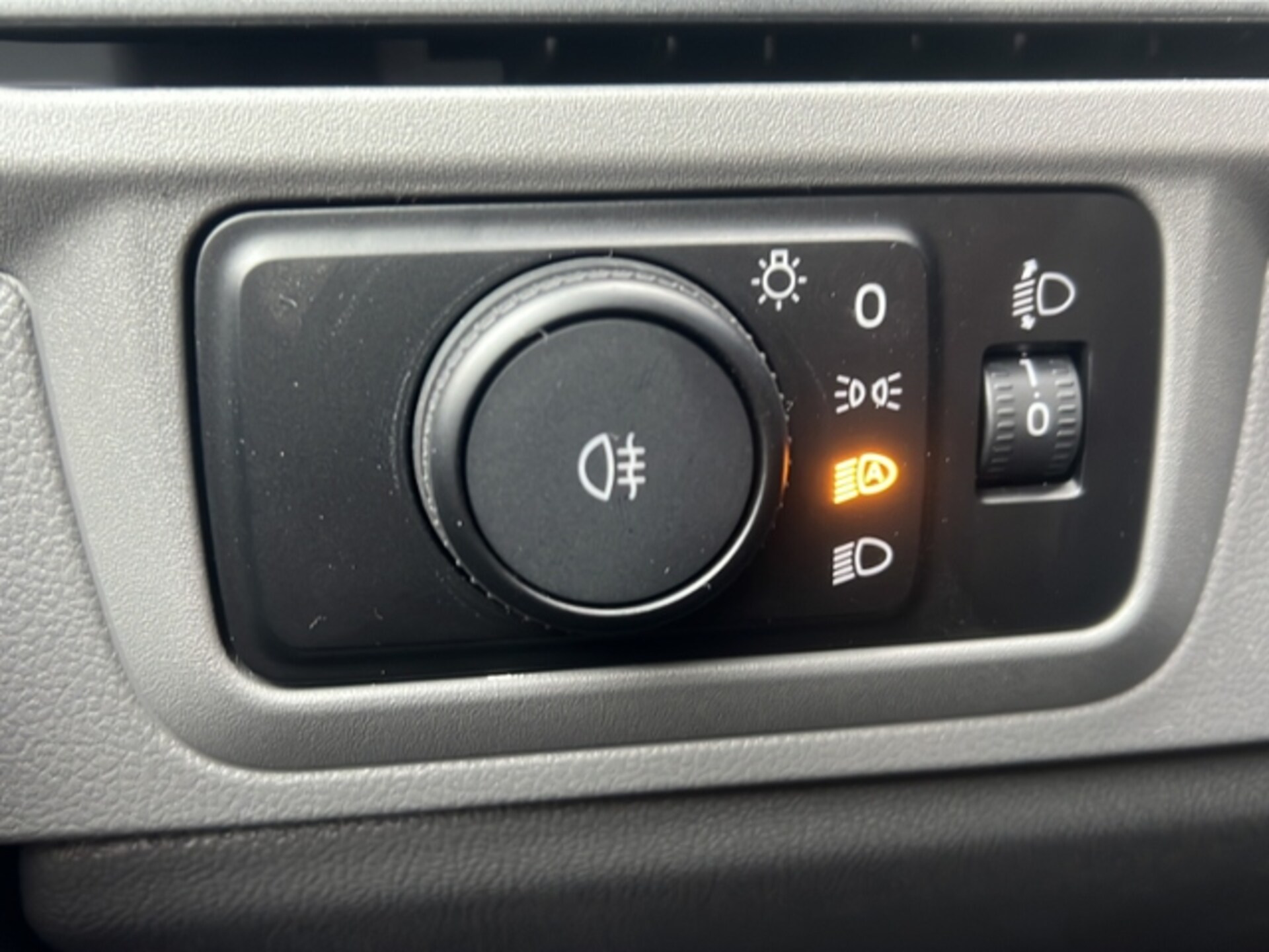 Volkswagen Transporter Kasten kurzer Radstand