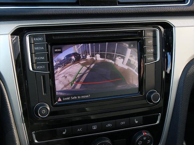 2019 VOLKSWAGEN PASSAT - Image 16