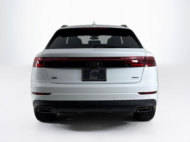 2026 Audi Q8