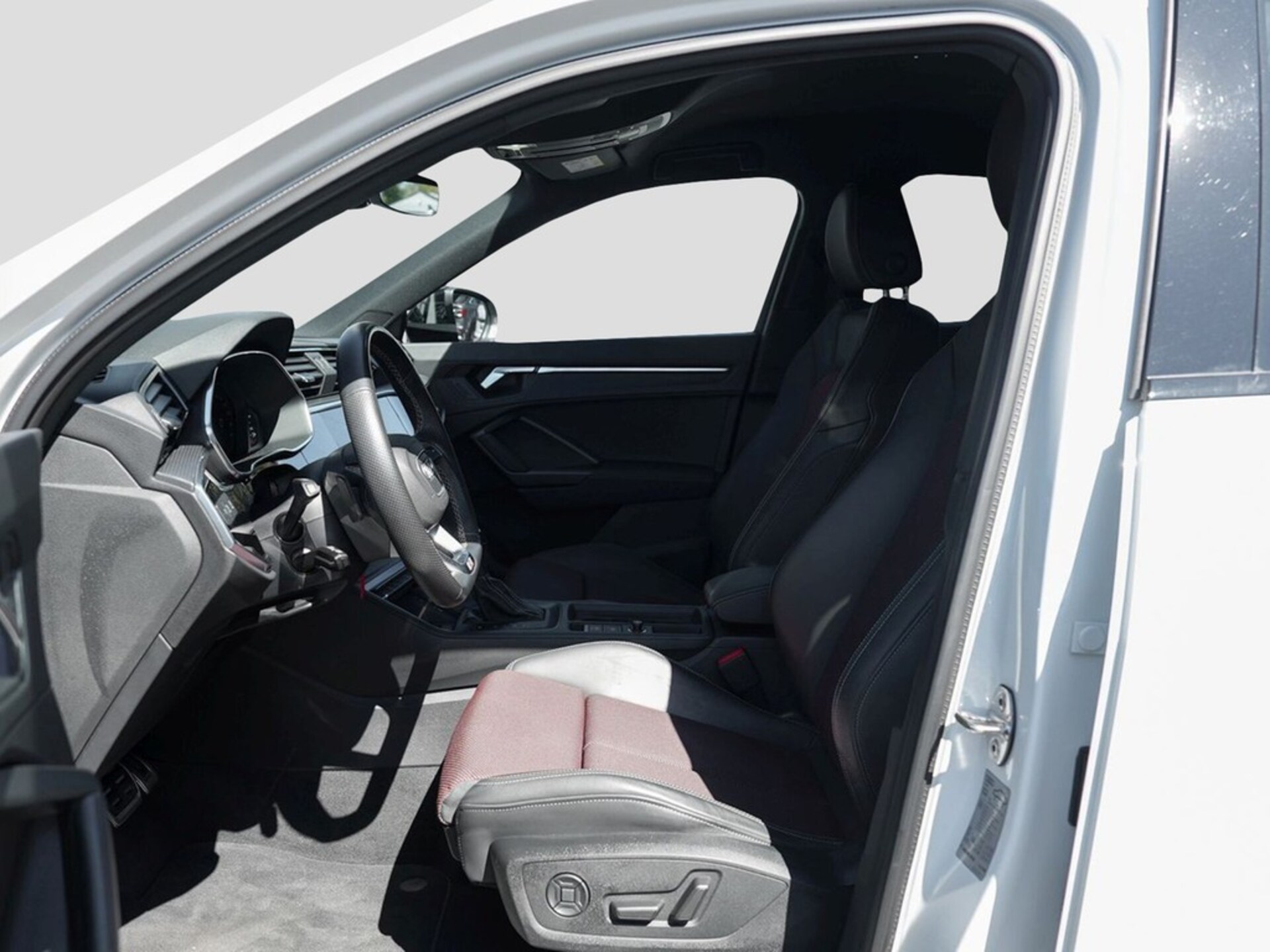 Audi Q3 Sportback S line