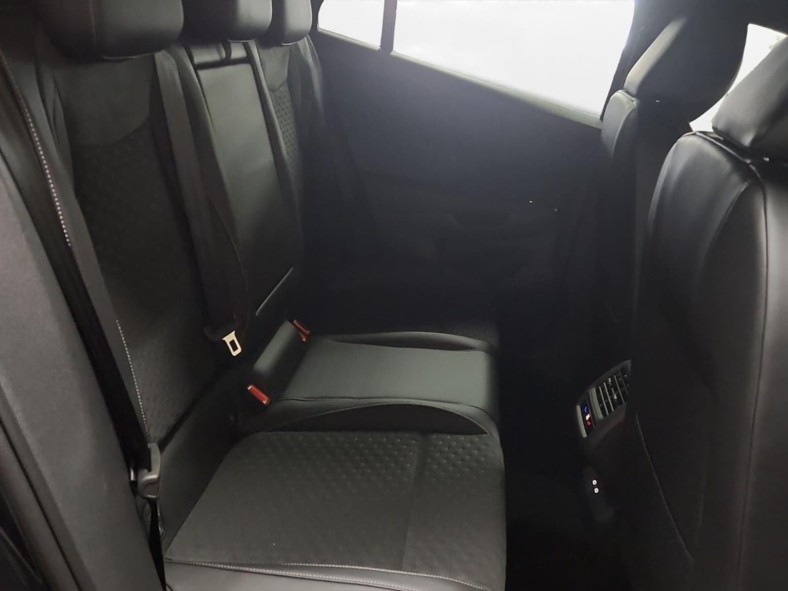 Volkswagen T-Roc – Bild 14