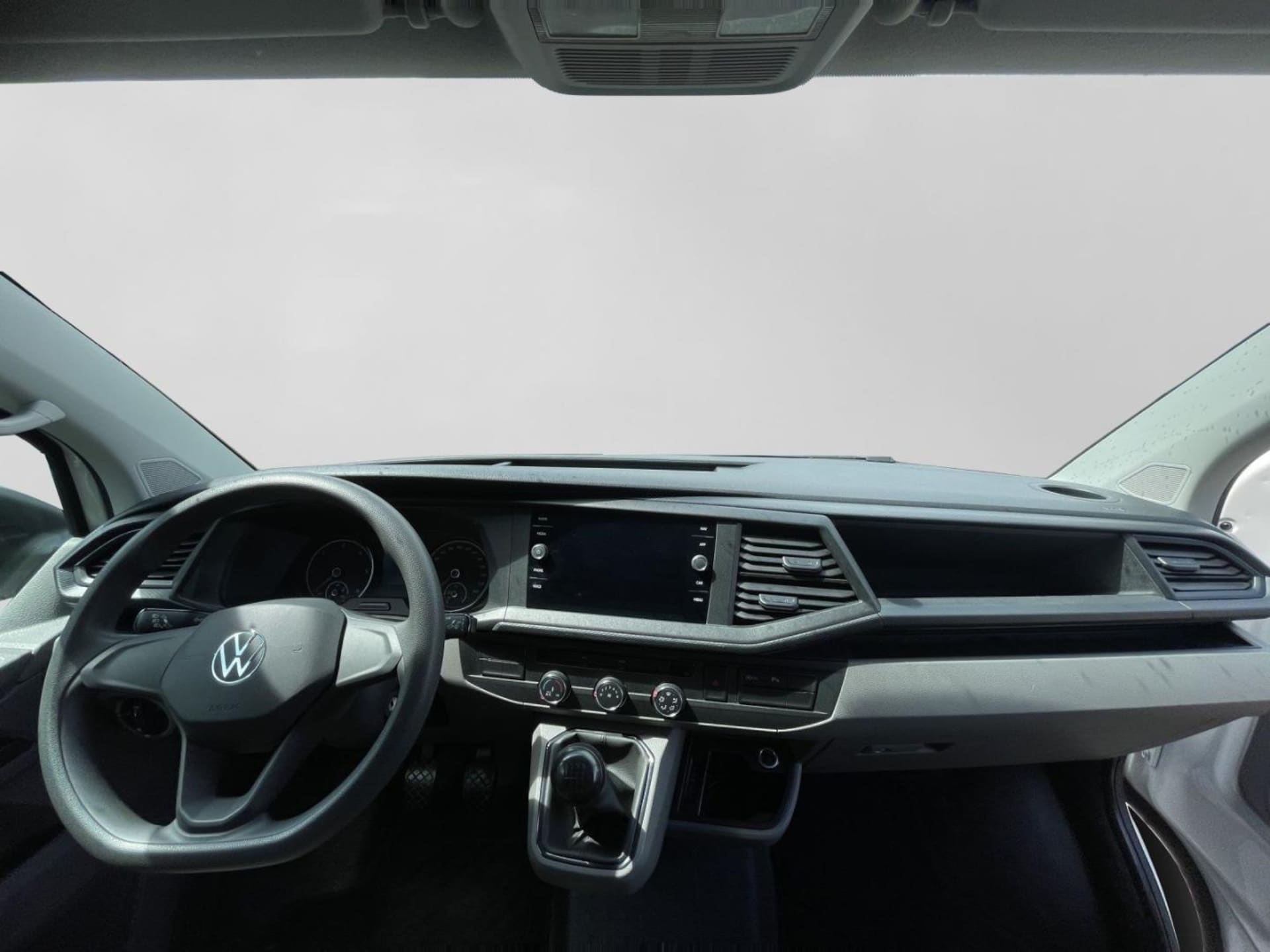 Volkswagen T6.1 Transporter Kasten langer Radstand