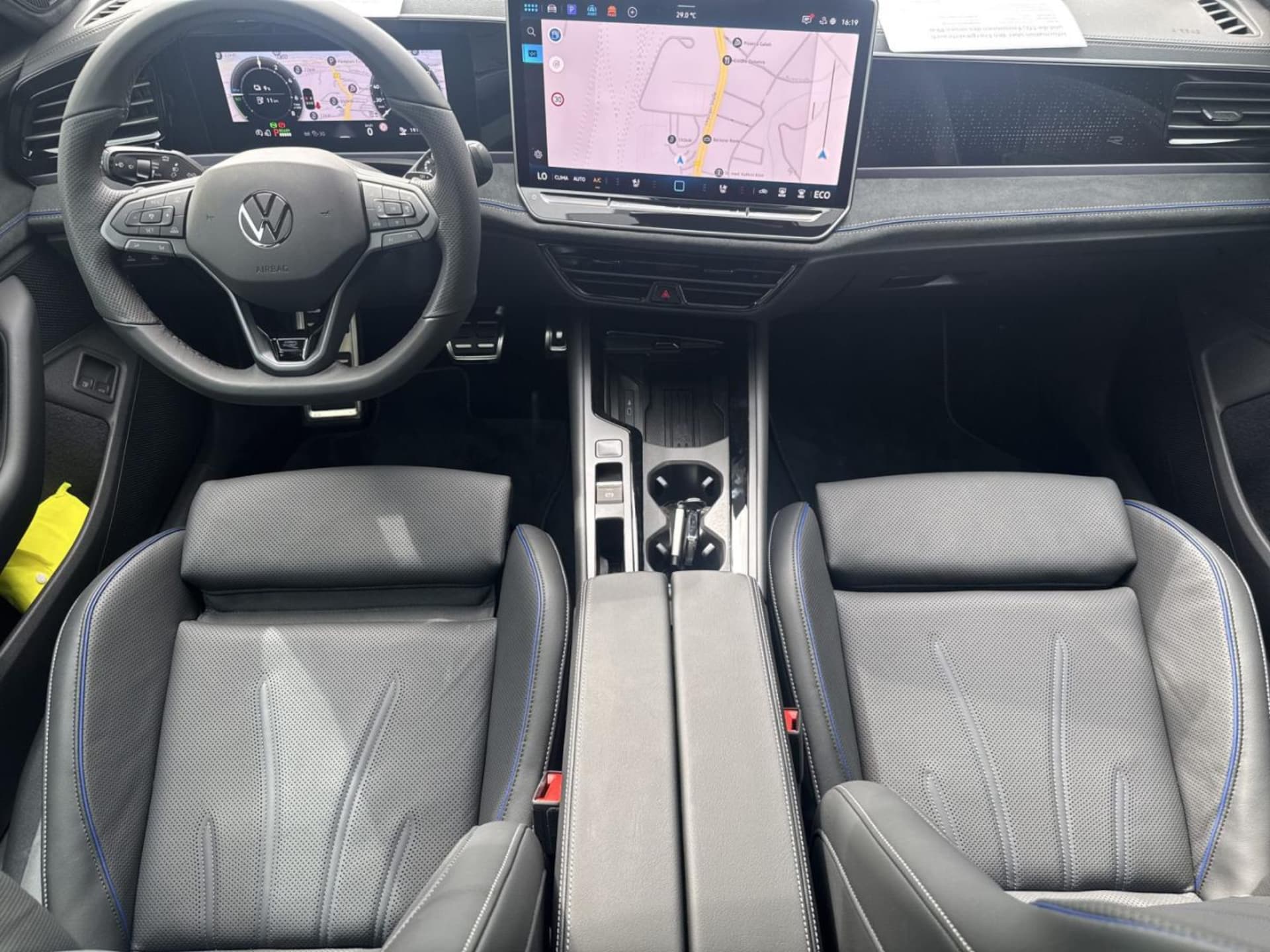 Volkswagen Passat R-Line
