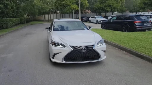 2019 Lexus ES 350