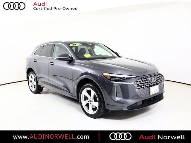Photo of 2025 Audi Q5