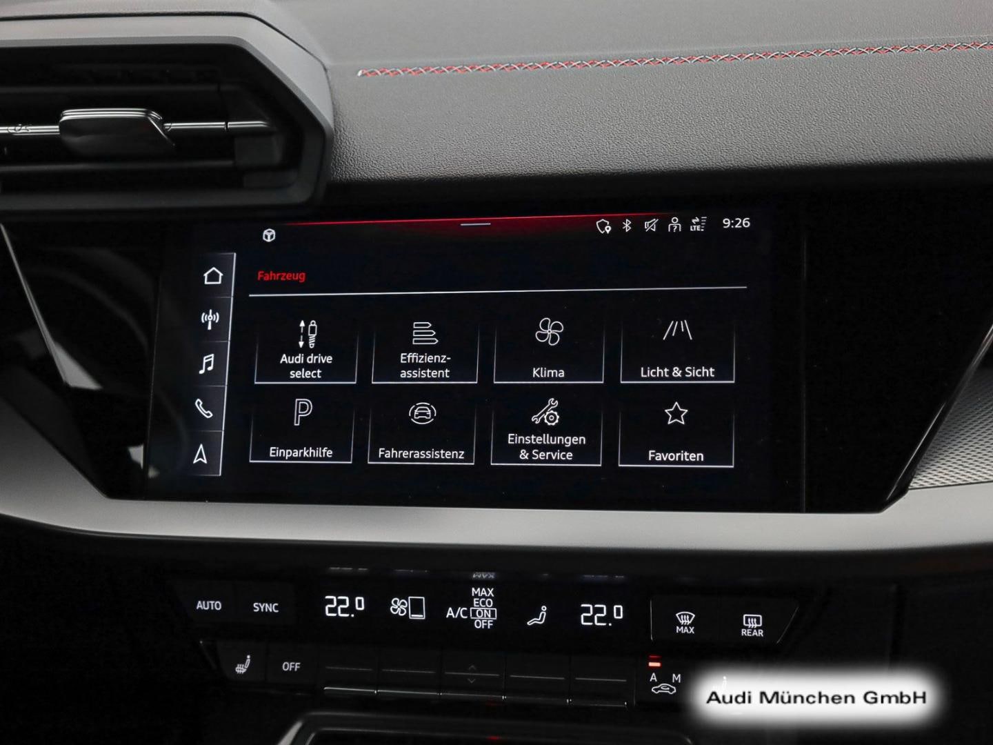 Bild über Audi S3 Sportback TFSI quattro S tronic - für weitere Informationen kontaktieren Sie den Audi Partner