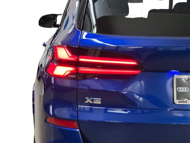 2025 BMW X5 M60i - Photo 27