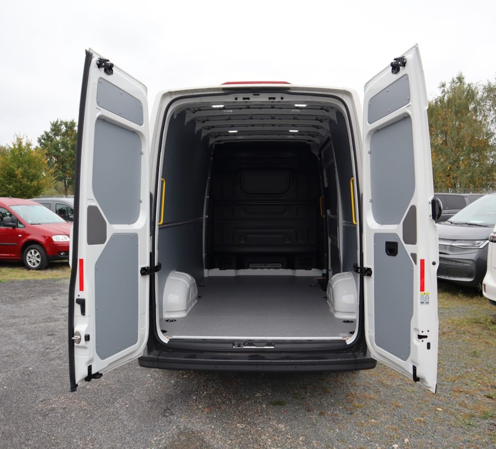 Volkswagen Crafter Kasten mittlerer Radstand