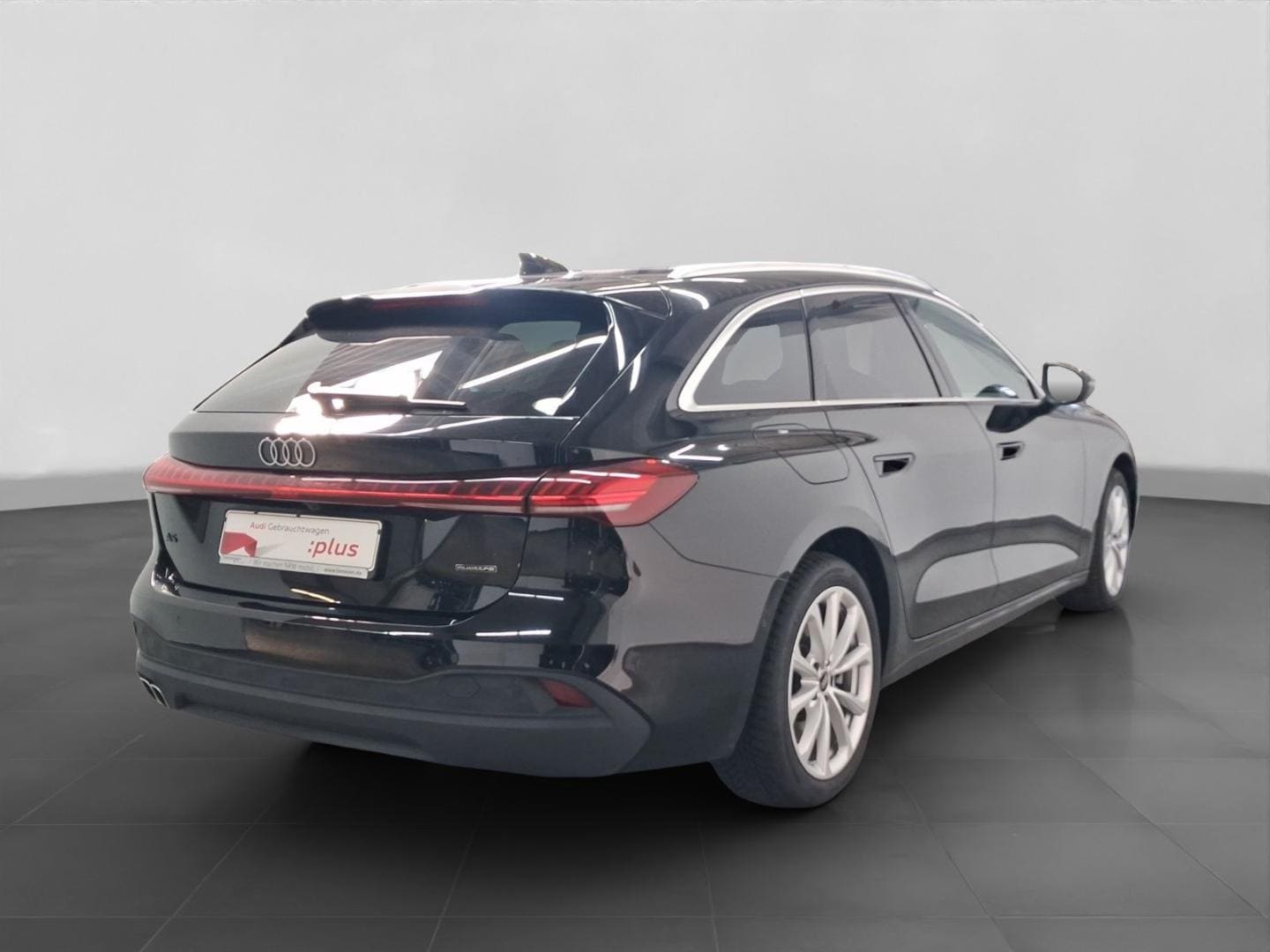 Bild über Audi A5 Avant TDI quattro 150 kW S tronic - für weitere Informationen kontaktieren Sie den Audi Partner