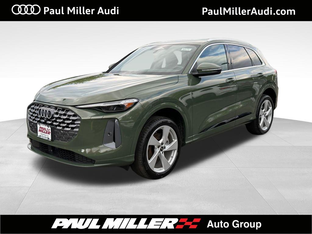 2026 Audi Q5 Premium Plus quattro's photo