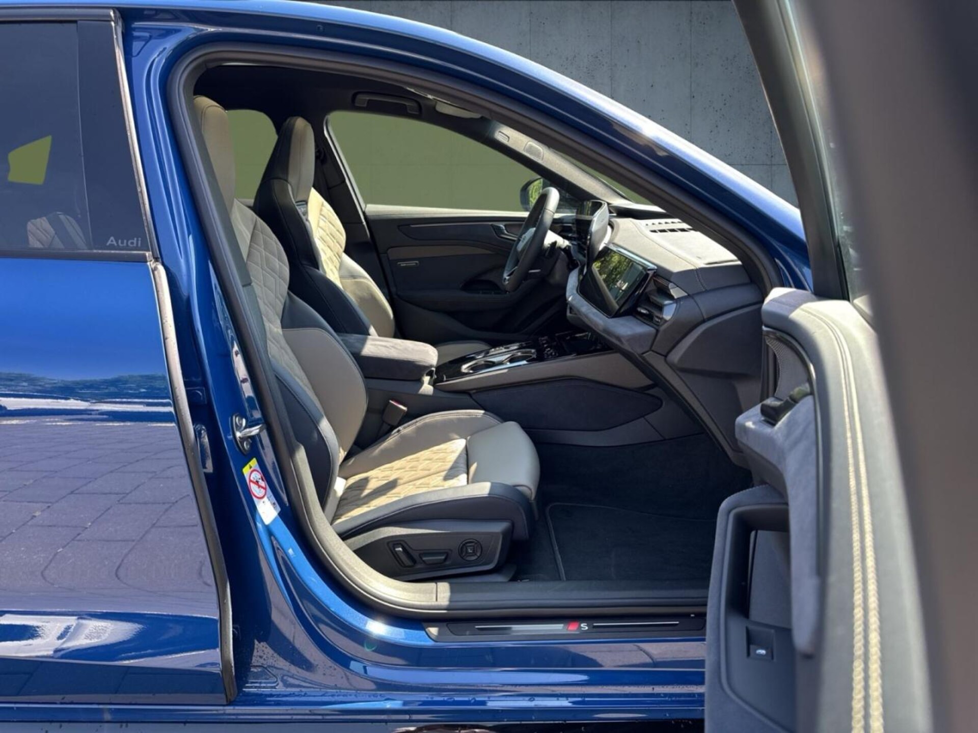 Audi A6 Limousine