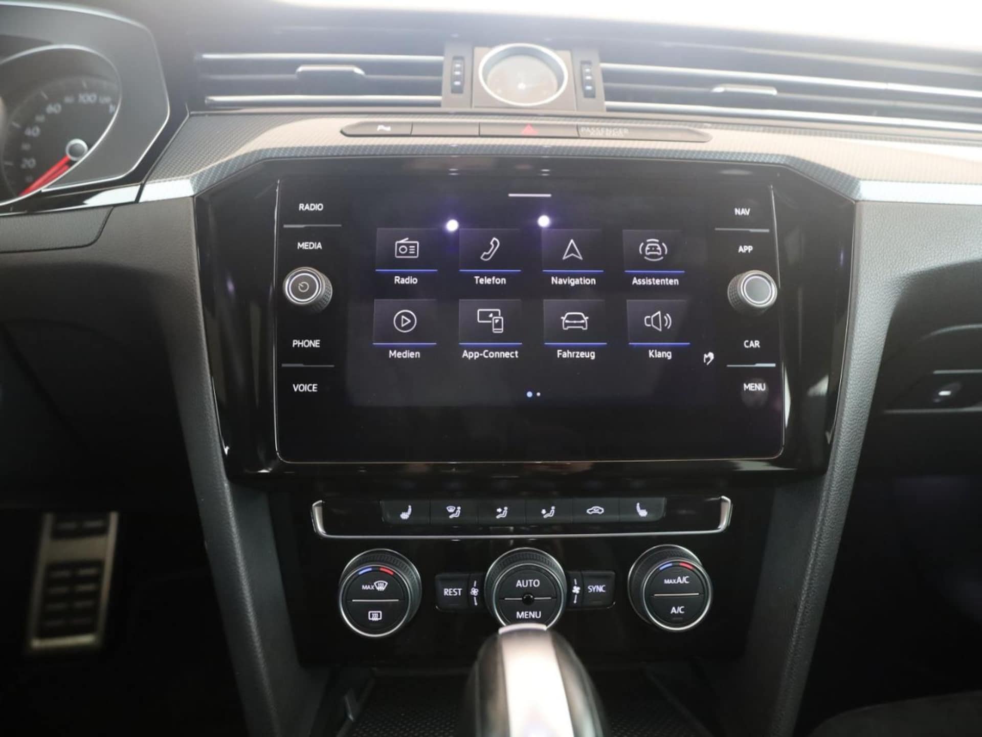 Volkswagen Arteon R-Line
