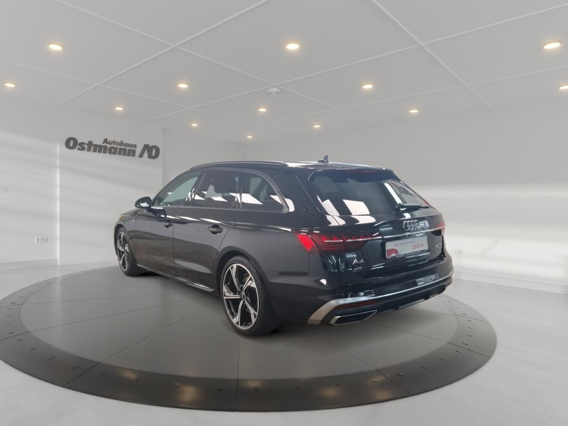 Audi A4 Avant S line