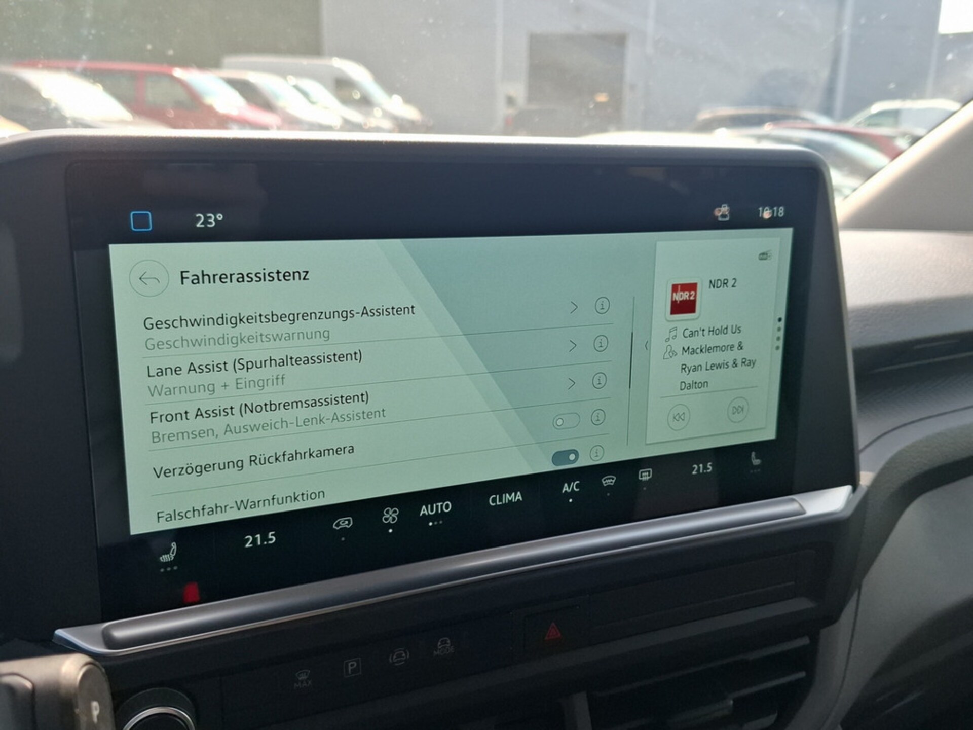 Volkswagen Transporter Kasten kurzer Radstand Plus