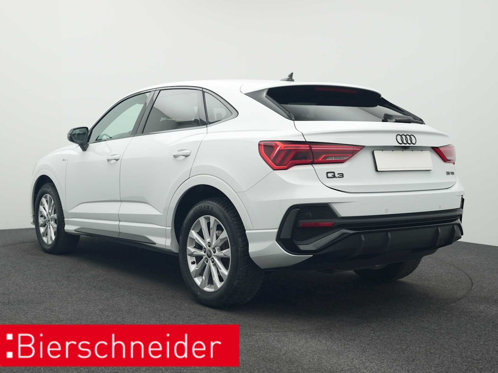Audi Q3 Sportback S line