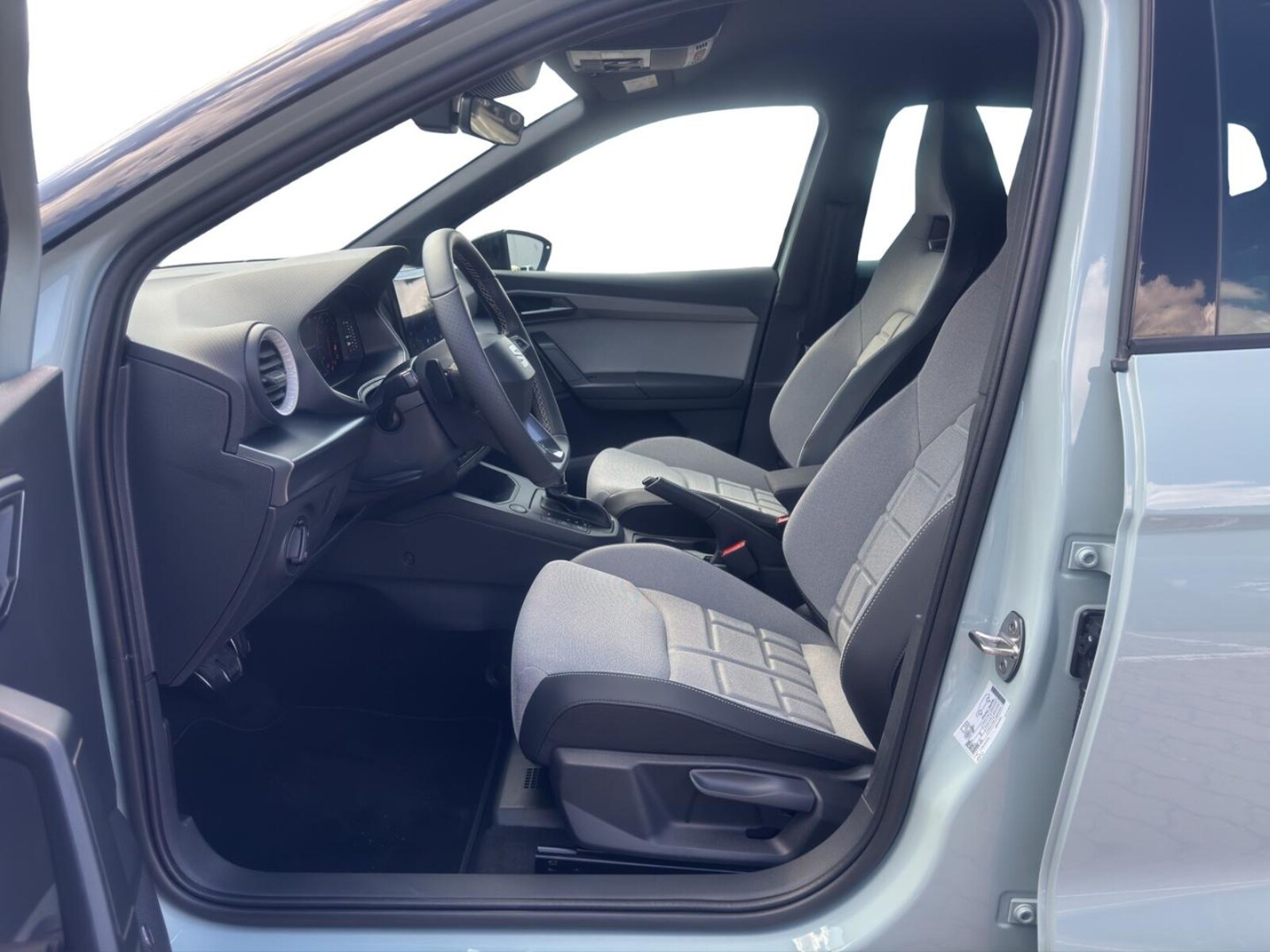 SEAT Arona – Bild 8