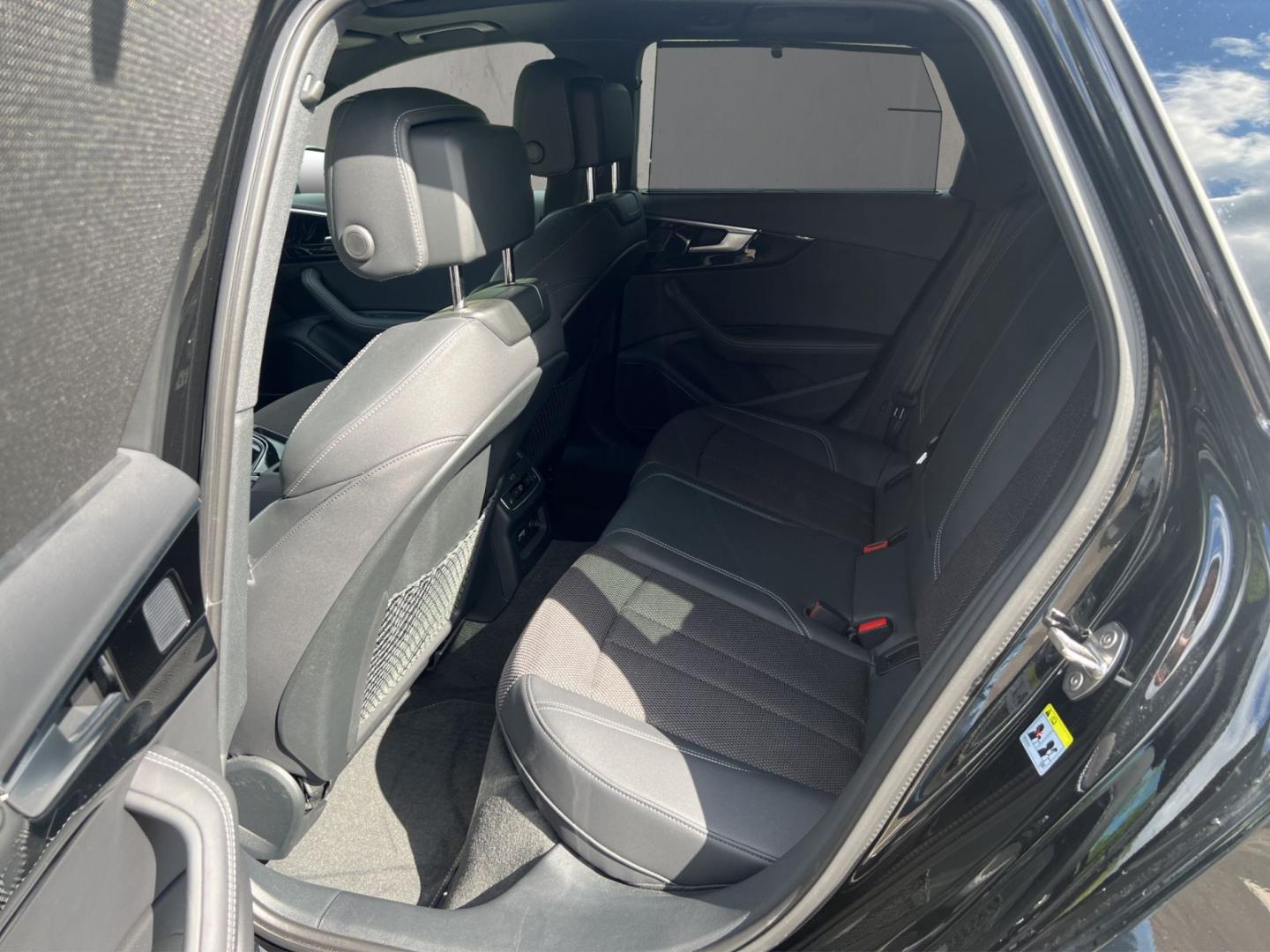 Image about Audi A4 Avant S line 40 TFSI quattro S tronic