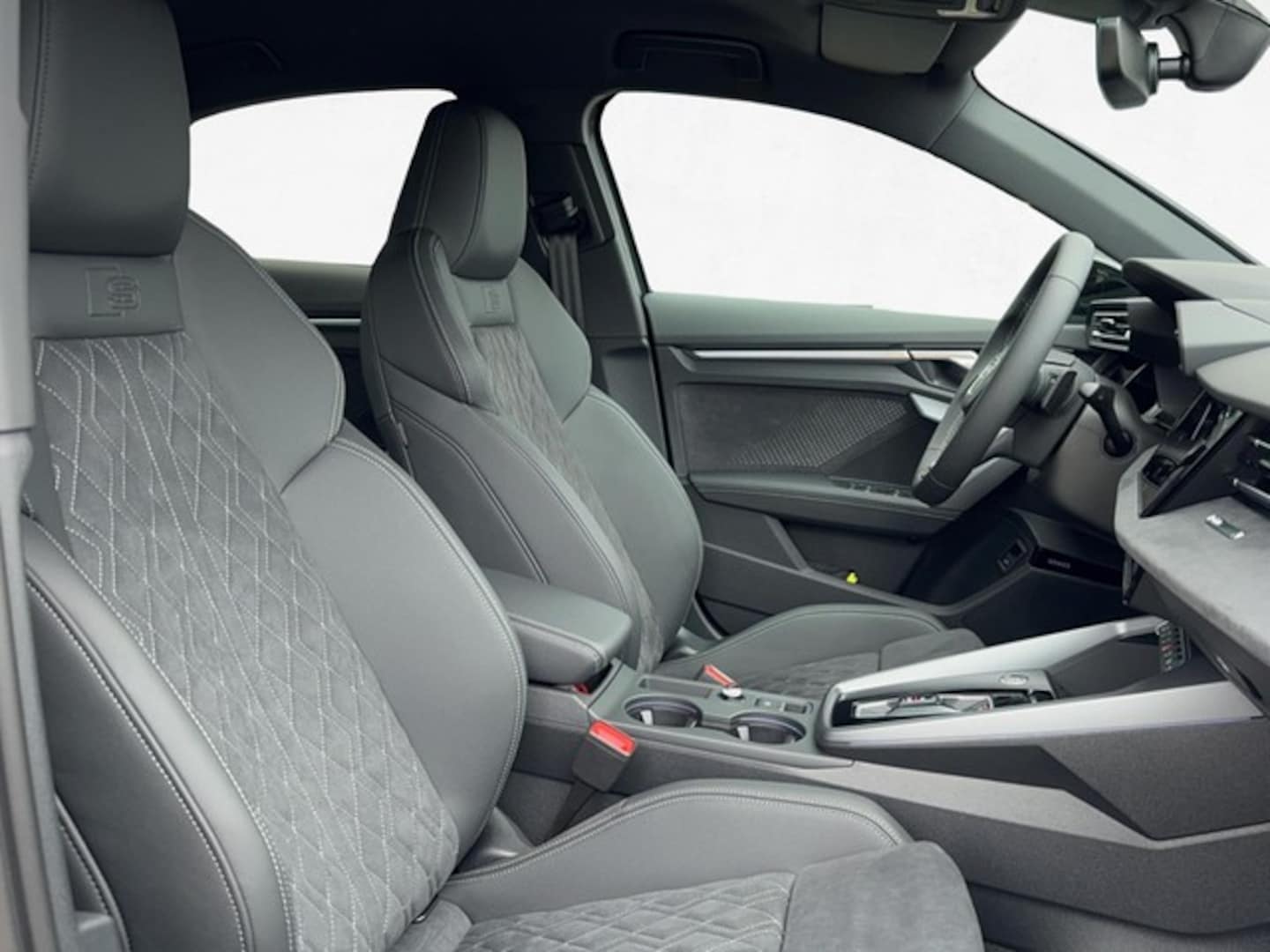Bild über Audi A3 Limousine S line TFSI S tronic - für weitere Informationen kontaktieren Sie den Audi Partner