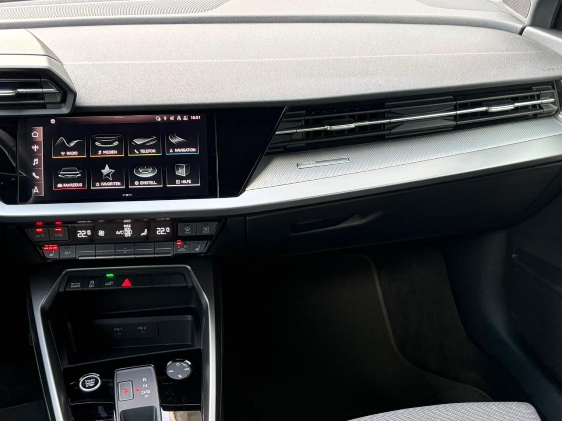 Audi A3 Sportback TFSI e S line