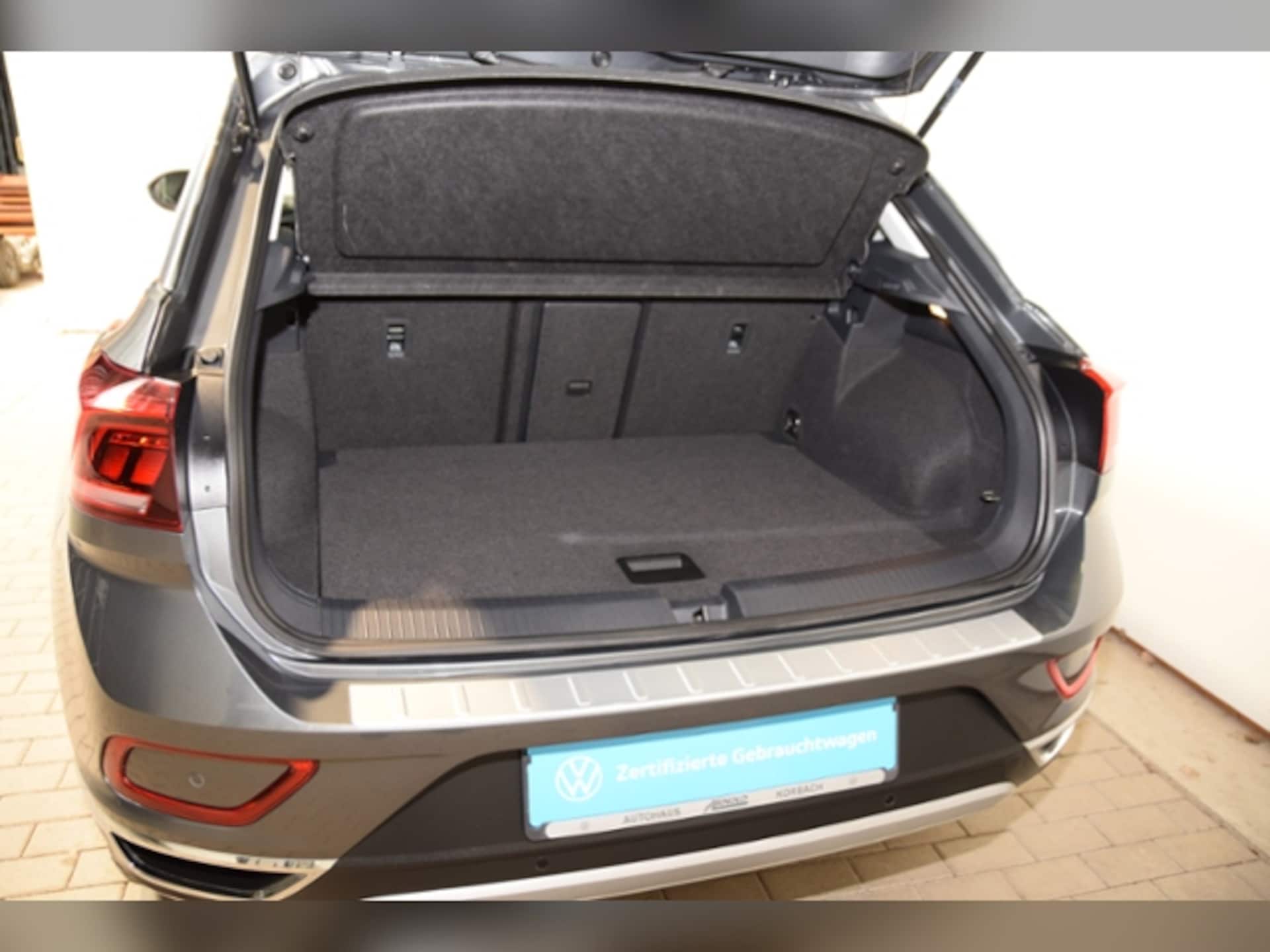 Volkswagen T-Roc Style