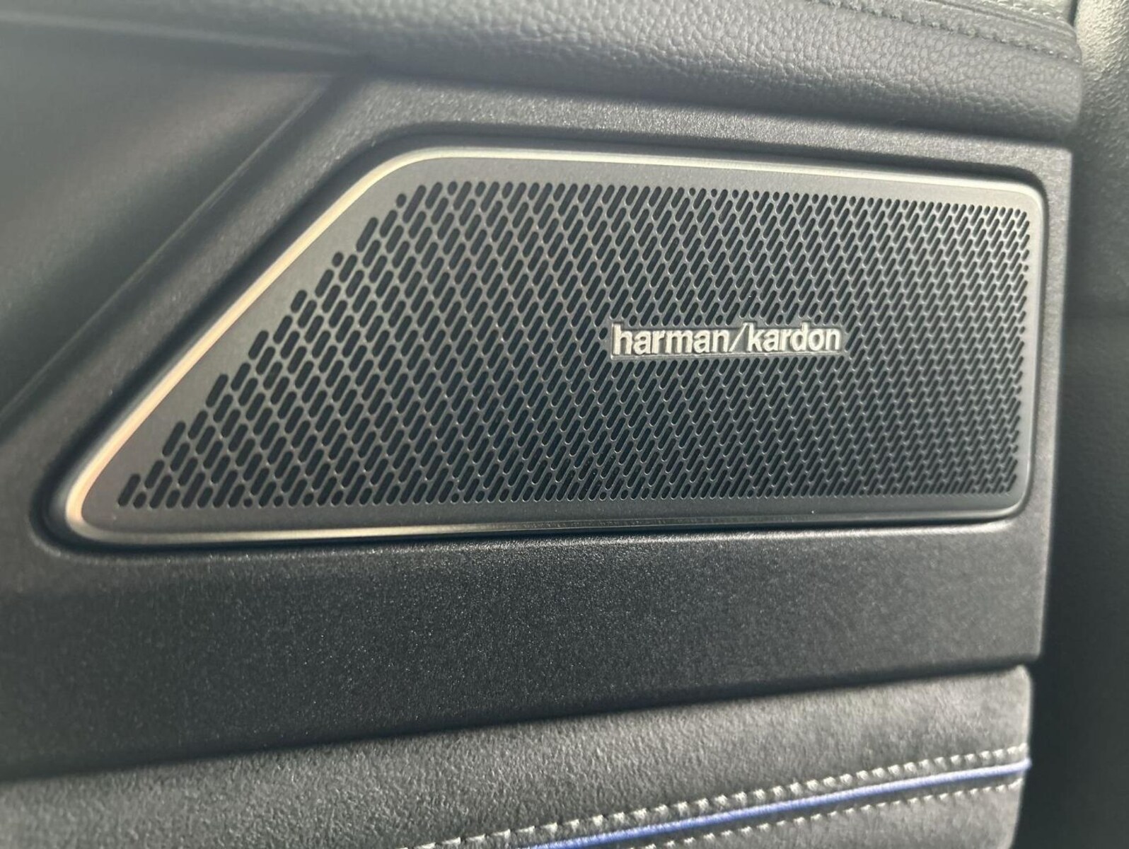 Volkswagen Passat – Bild 12