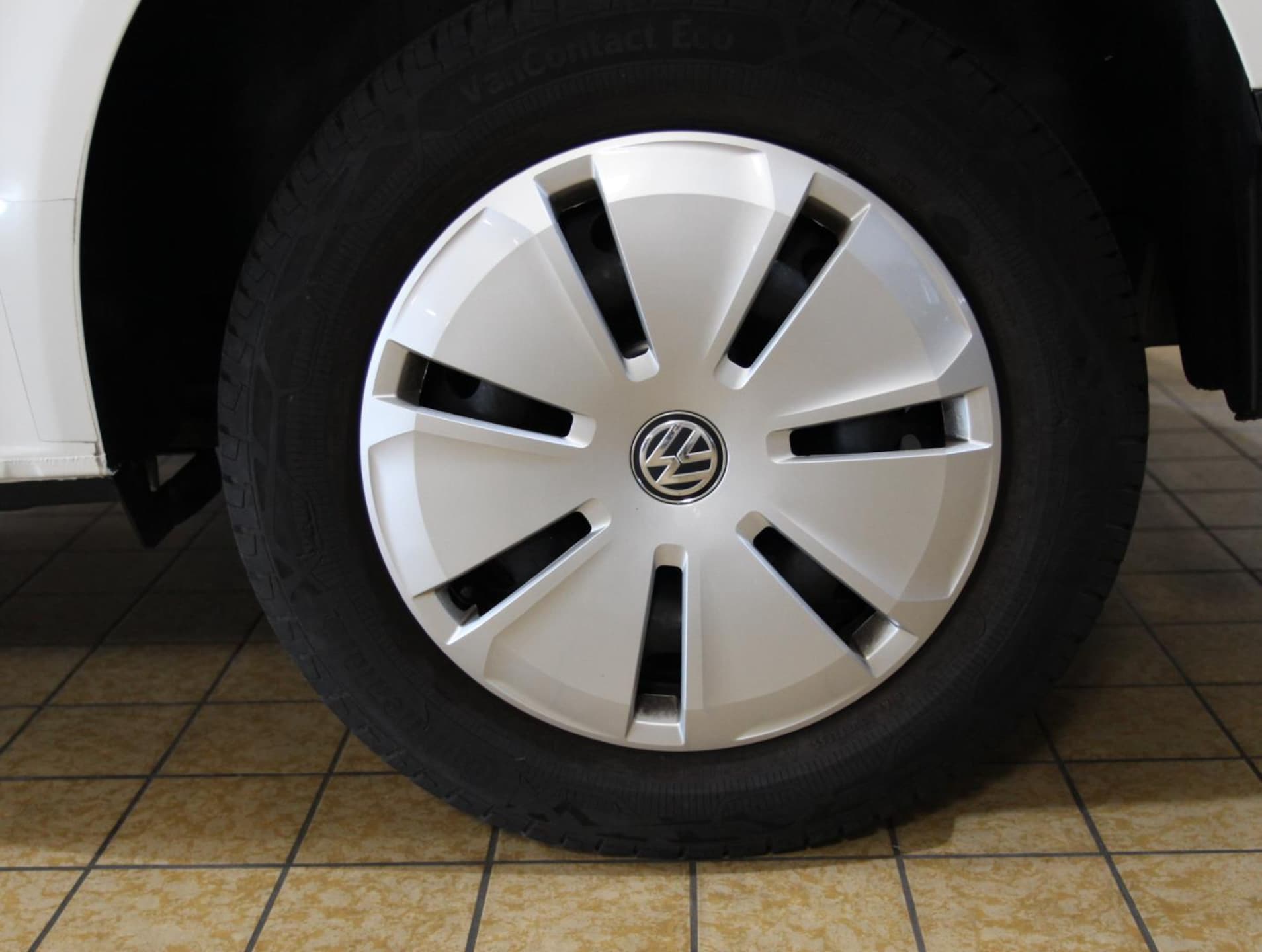 Volkswagen T6.1 Transporter Kasten kurzer Radstand