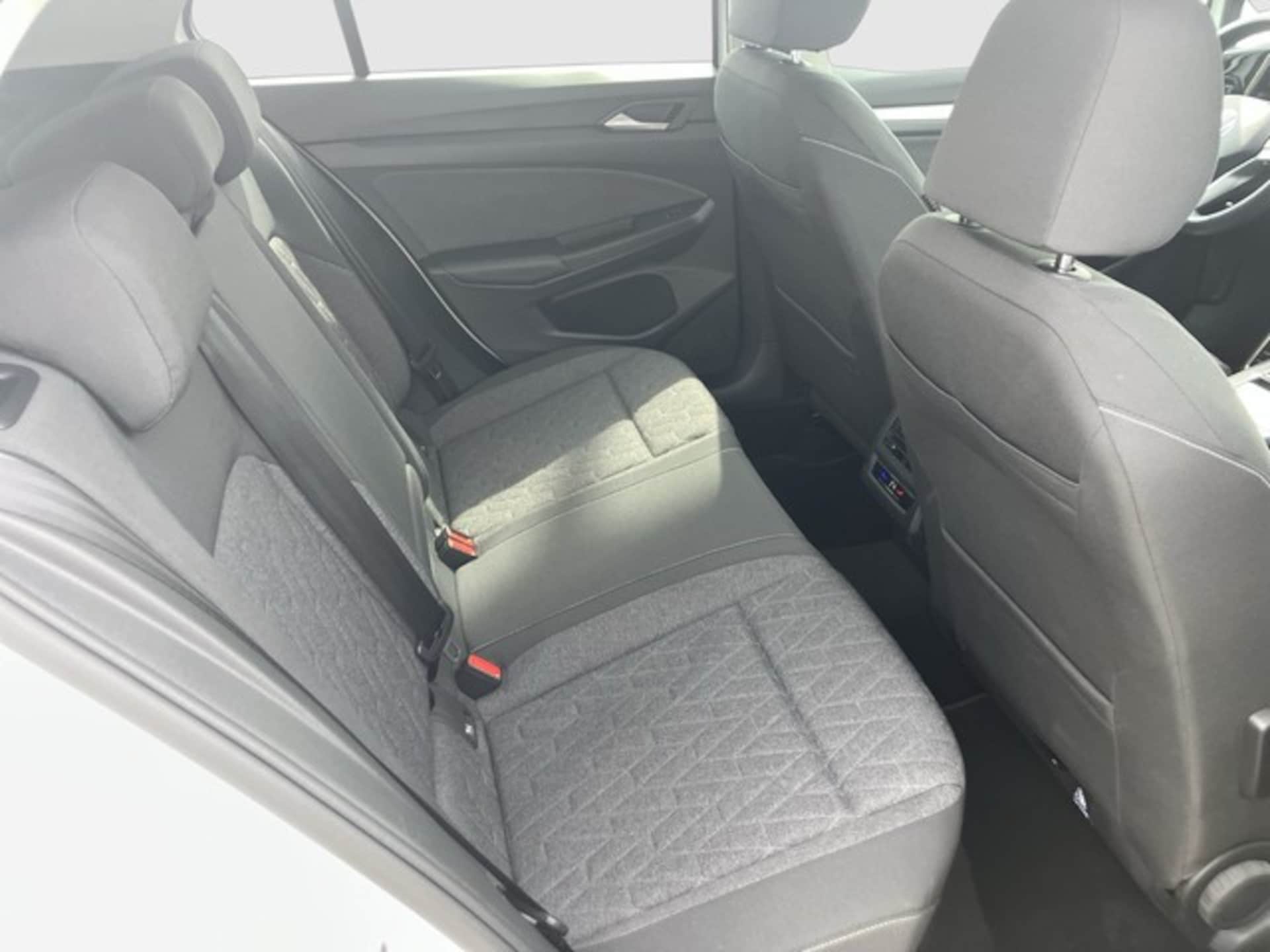 Volkswagen Golf MOVE