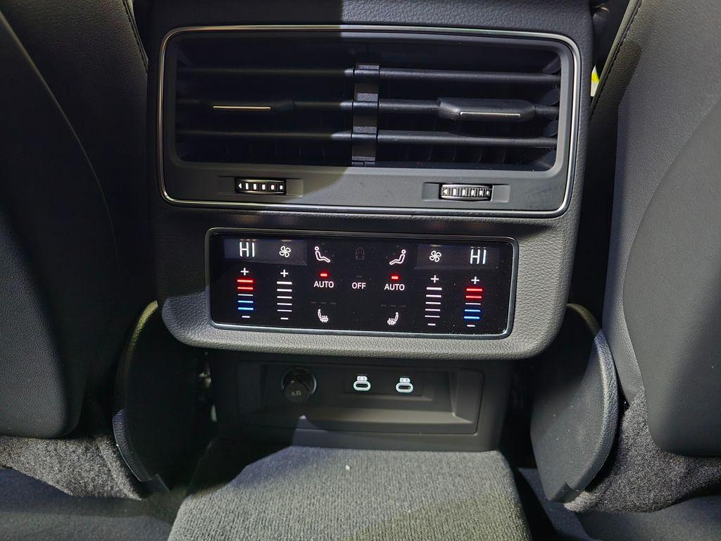 2026 Audi Q7 Premium Plus - Photo 23