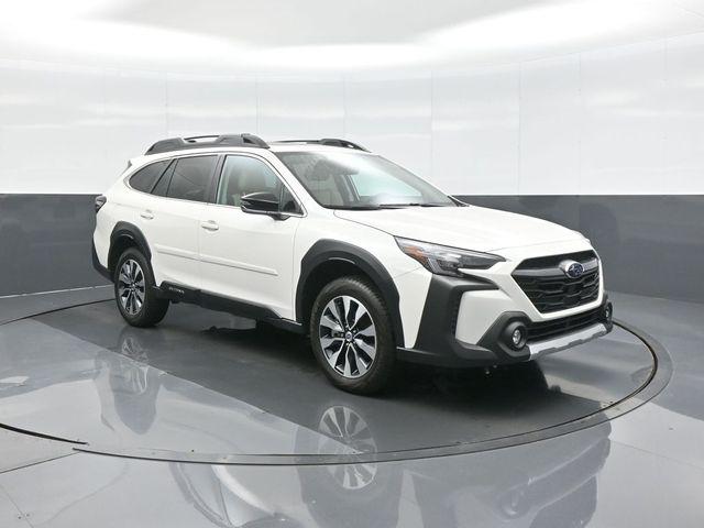 2025 Subaru Outback Limited's photo