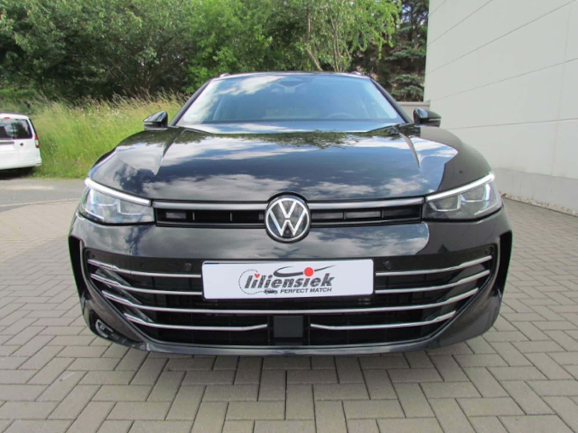 Volkswagen Passat Elegance