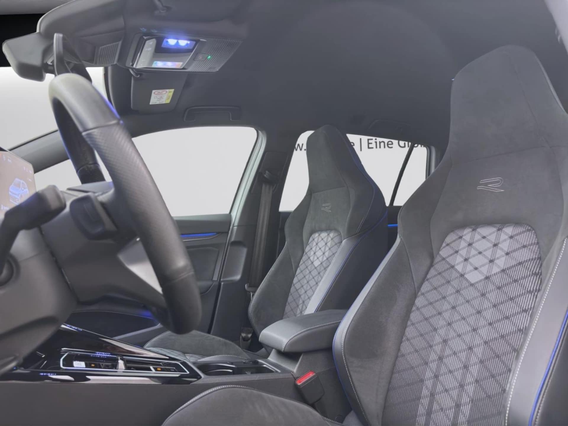 Volkswagen Golf Variant R-Line