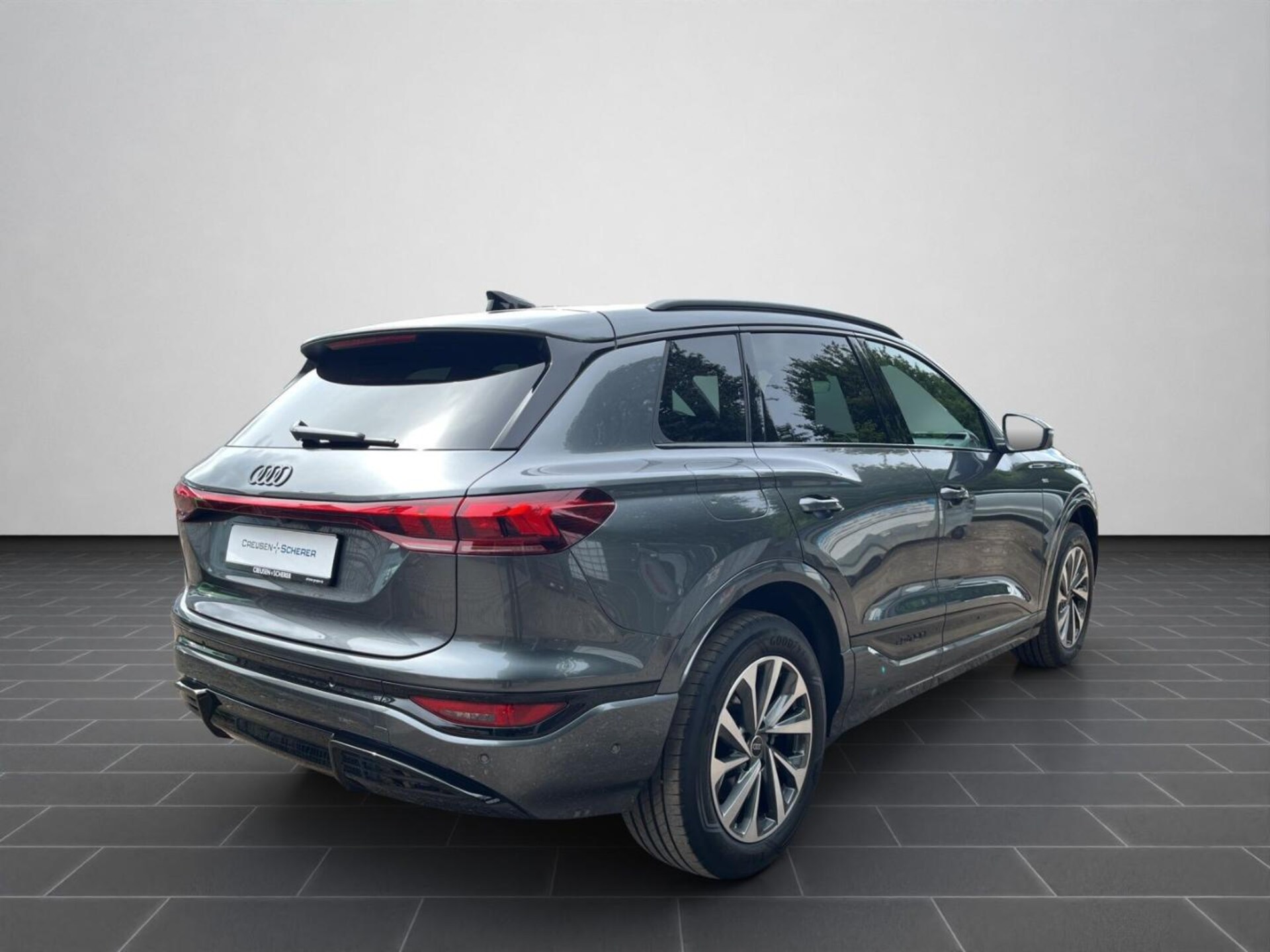 Audi Q6 SUV e-tron