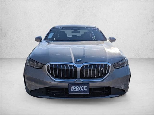 2025 BMW i5