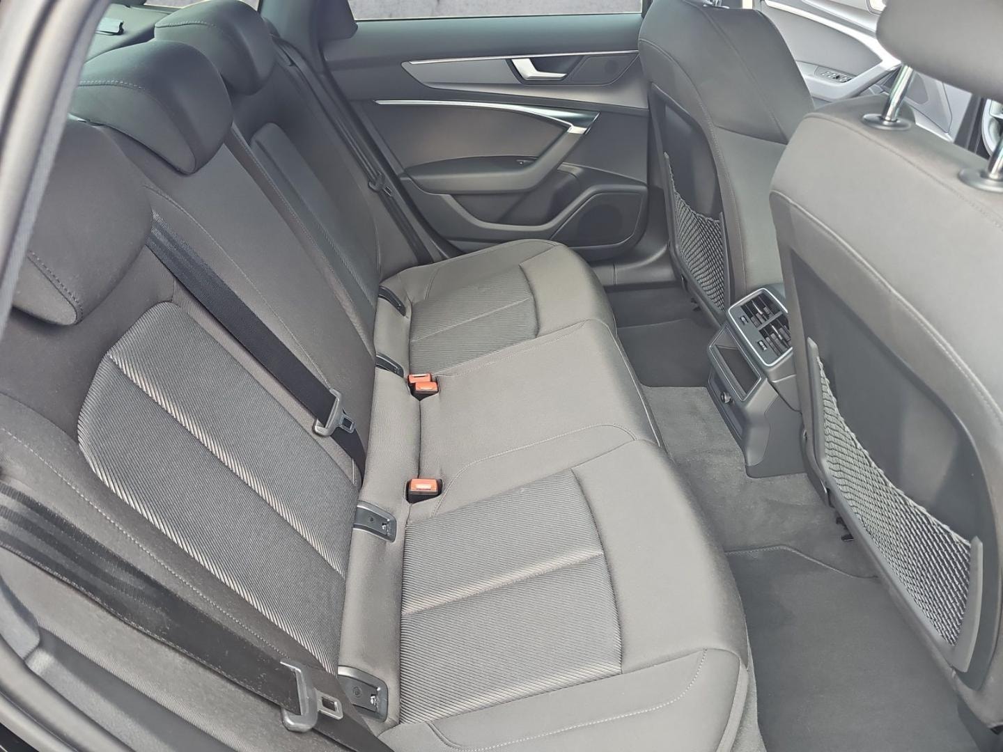 Bild über Audi A6 Limousine advanced 45 TFSI S tronic - für weitere Informationen kontaktieren Sie den Audi Partner