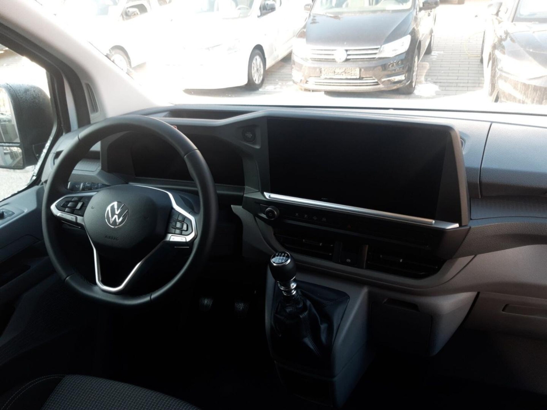 Volkswagen Transporter Kasten langer Radstand